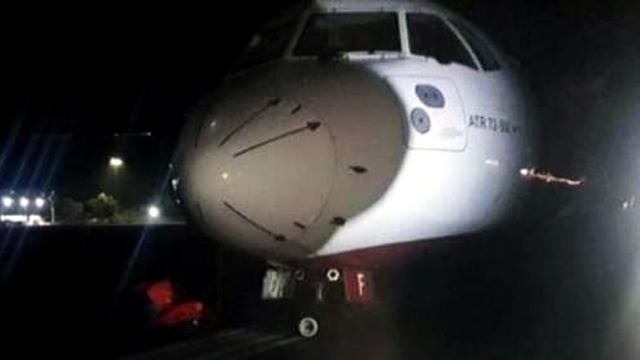 পাইলটের দক্ষতায় রক্ষা পেলেন ৬৭ যাত্রী