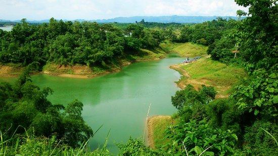 ঈদে সরব দেশের পর্যটনকেন্দ্র
