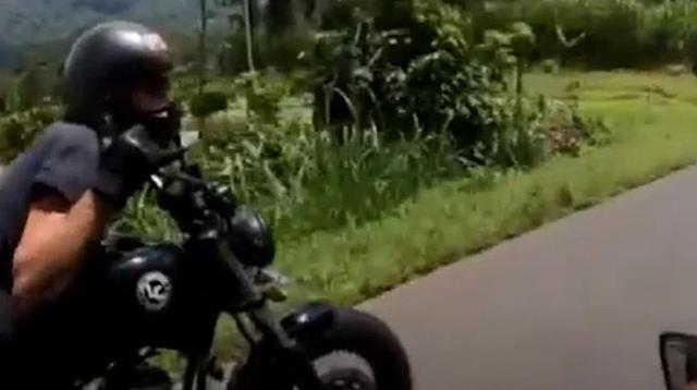 বালিতে পর্যটকদের মোটরসাইকেল চালানো নিষিদ্ধ